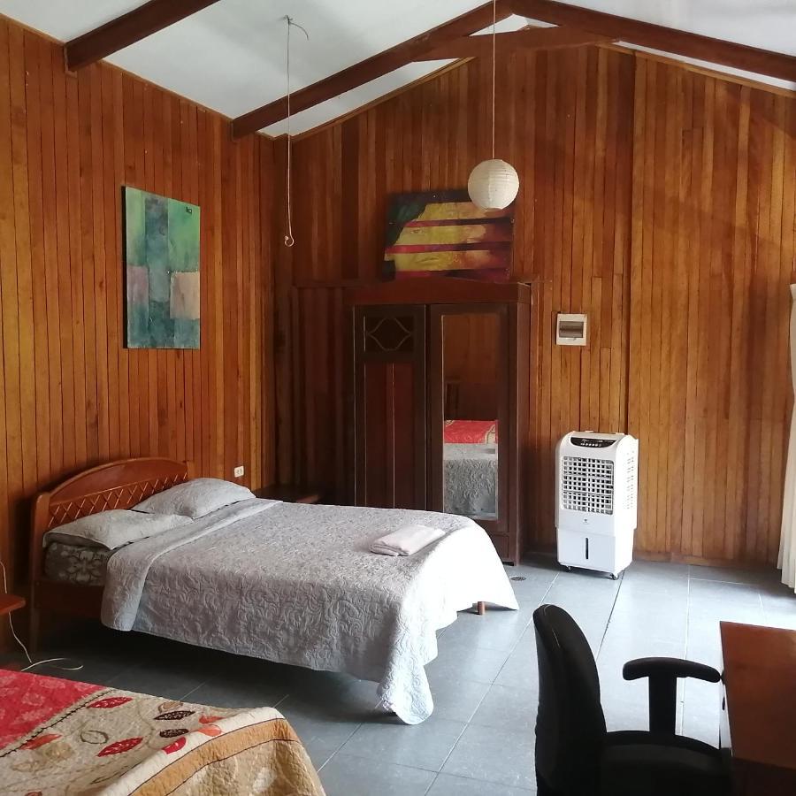 Hotel La Casa Fitzcarraldo Iquitos Exterior foto